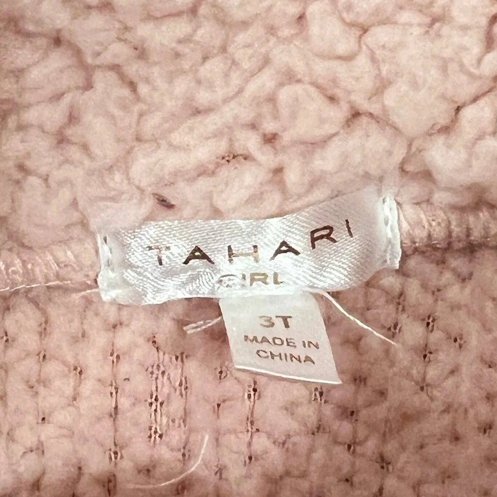 Bundle of 2 Girls Fleeces Faux Sherpa Size 3T Tahari and Avalanche